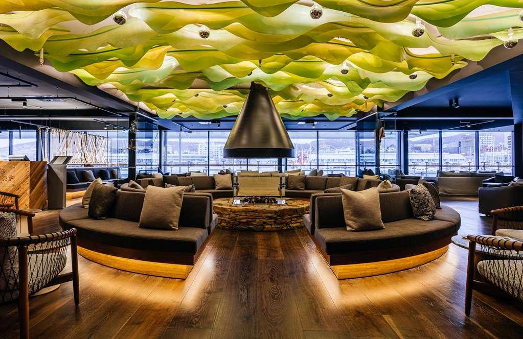 הובארט Macq 01 Hotel מסעדה תמונה The interior of the lounge