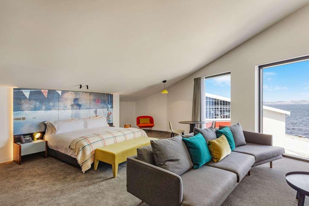הובארט Macq 01 Hotel חדר תמונה A suite at the hotel